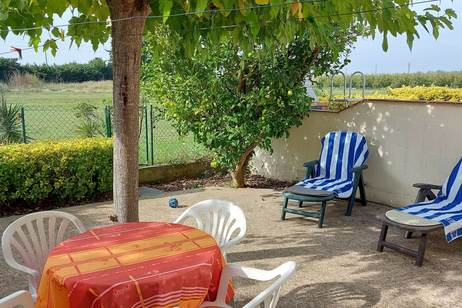 Sant Pere Playa-Gardens summer