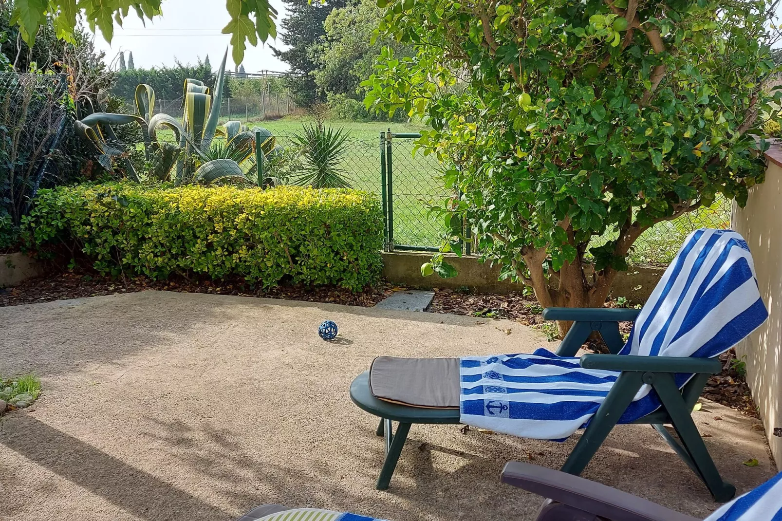 Sant Pere Playa-Gardens summer