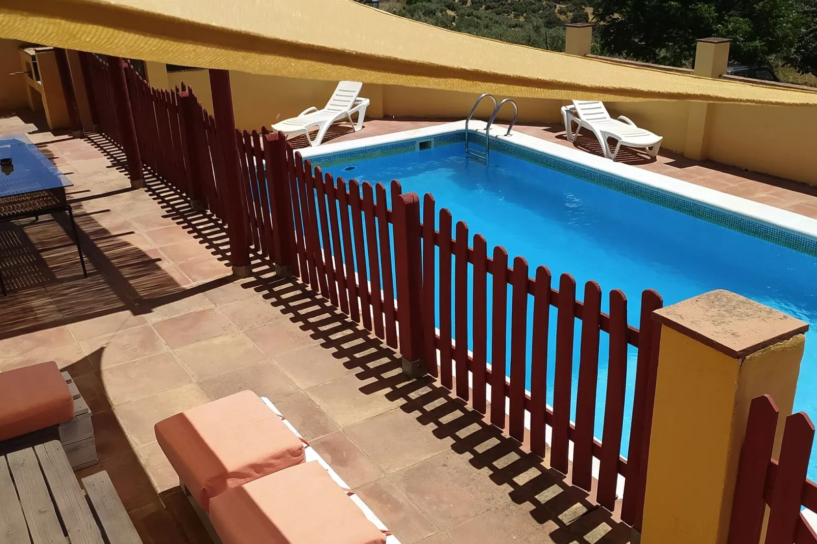 Posada del Silillo-Terrace balcony