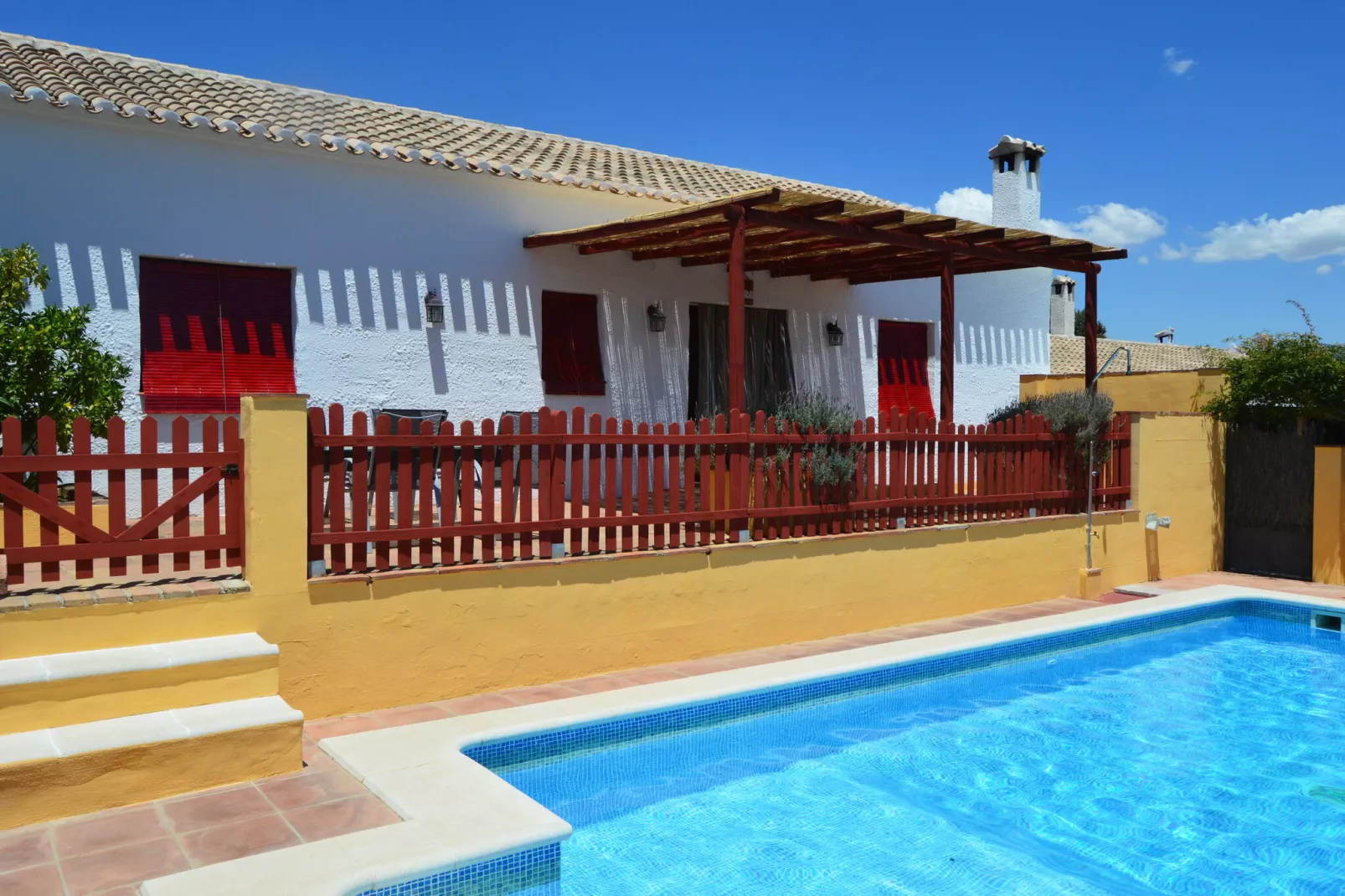 Posada del Silillo-Exterior summer