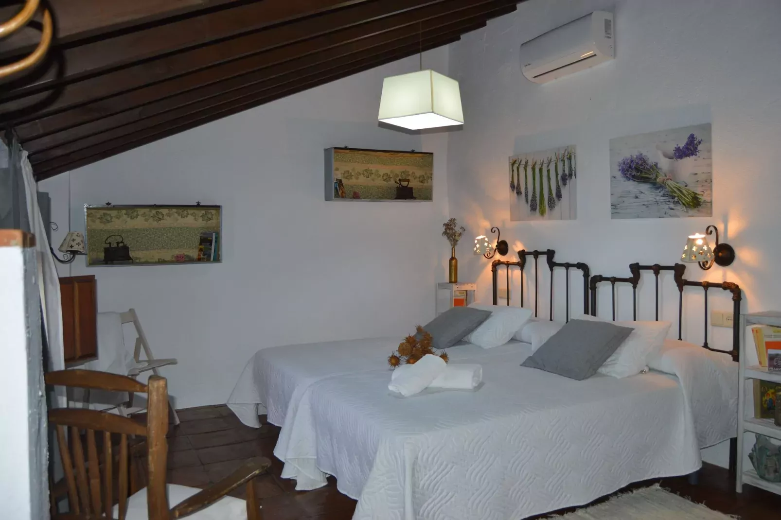 La Casa Vieja-Ambiente