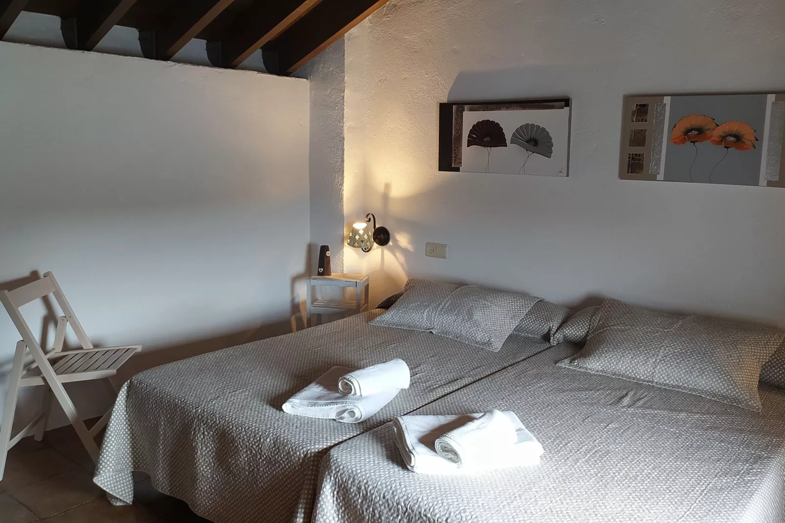 La Casa Vieja-Ambiente