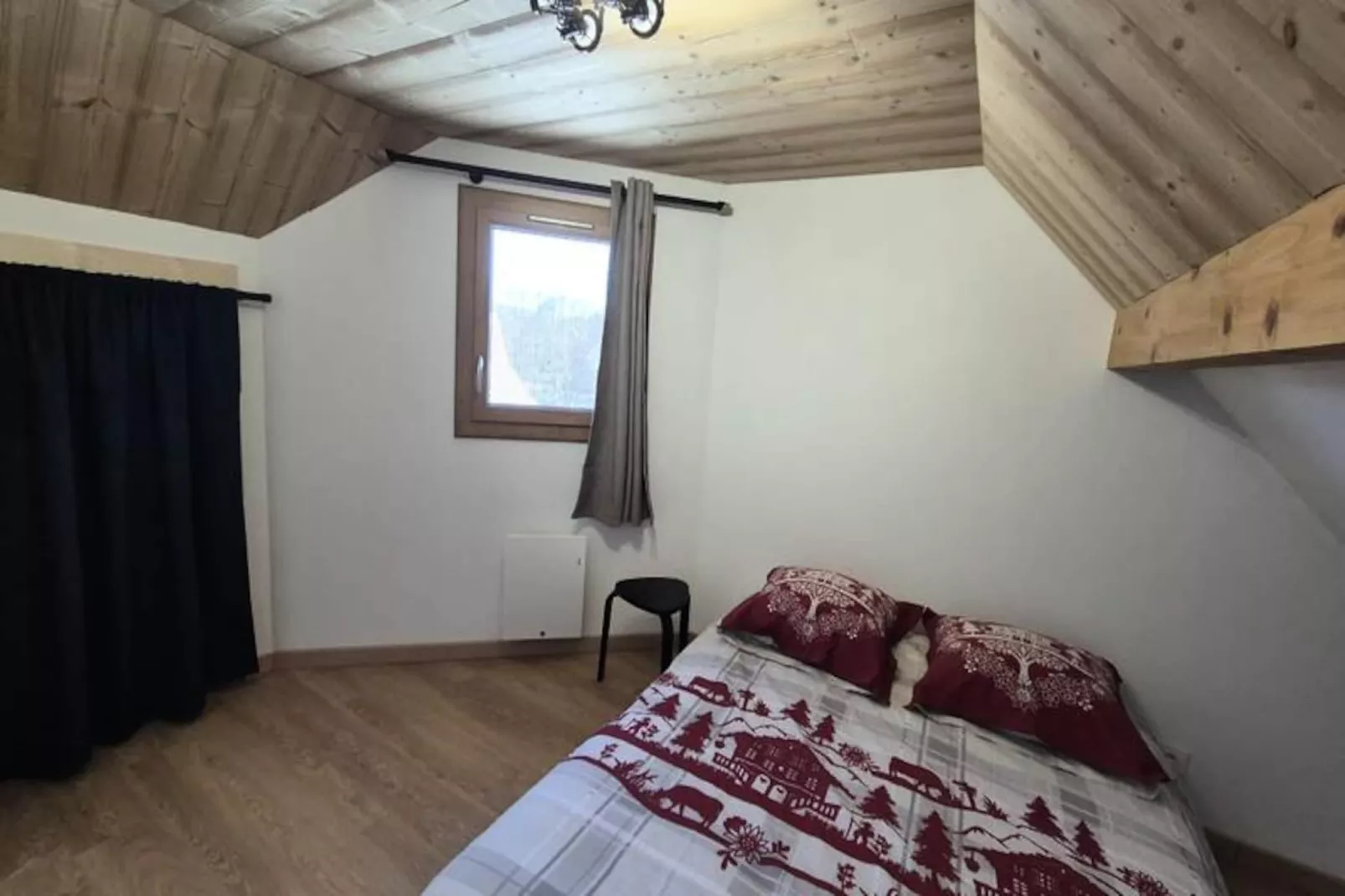 Chalet Nordique Pour 6 Personnes à La Féclaz - Piscine été-Untagged