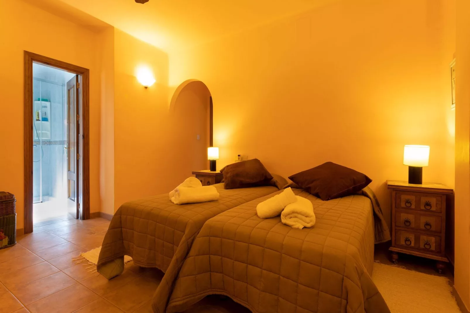 Cortijo de Santa Cruz-Chambre