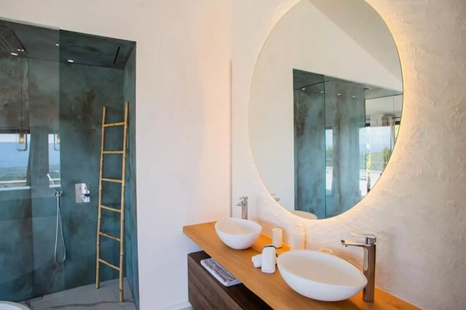 Villa De Haut Standing - 4 Chambres - Piscine-Untagged