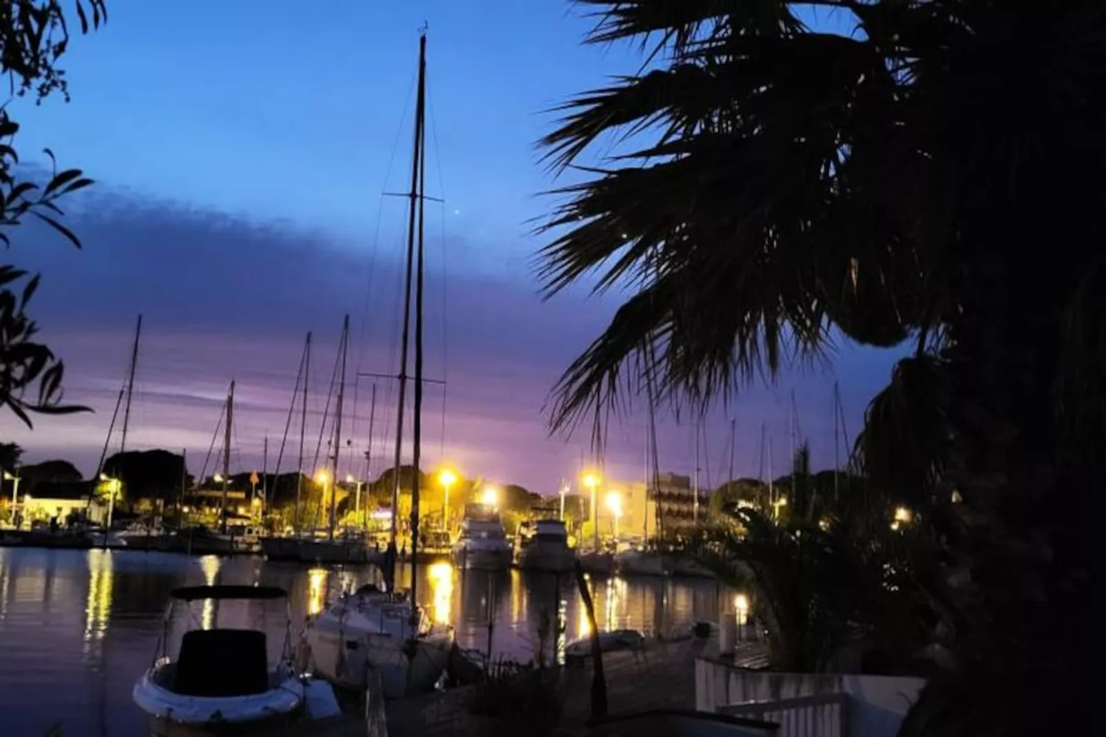 Résidence Villa Camarguaise : Entre Plage Et Centre Ville Avec Bassin Ext&eacute;rieur-Non tagué