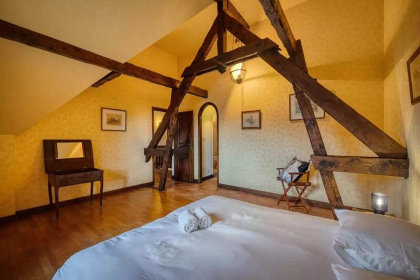 | La Maison Des Lilas 🫐| Grande Maison Familiale, 12 Couchages, Jardin-Nicht zugeordnet