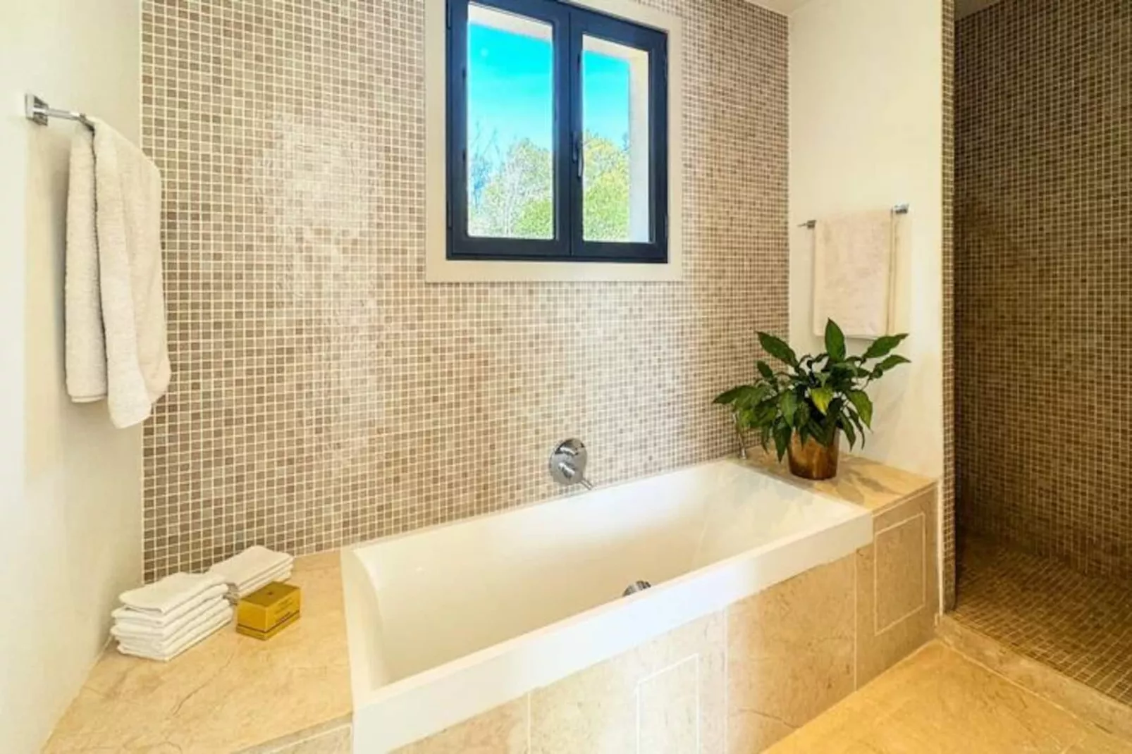 Villa Moderne 8p, Piscine Et Vue Montagnes-Non tagué