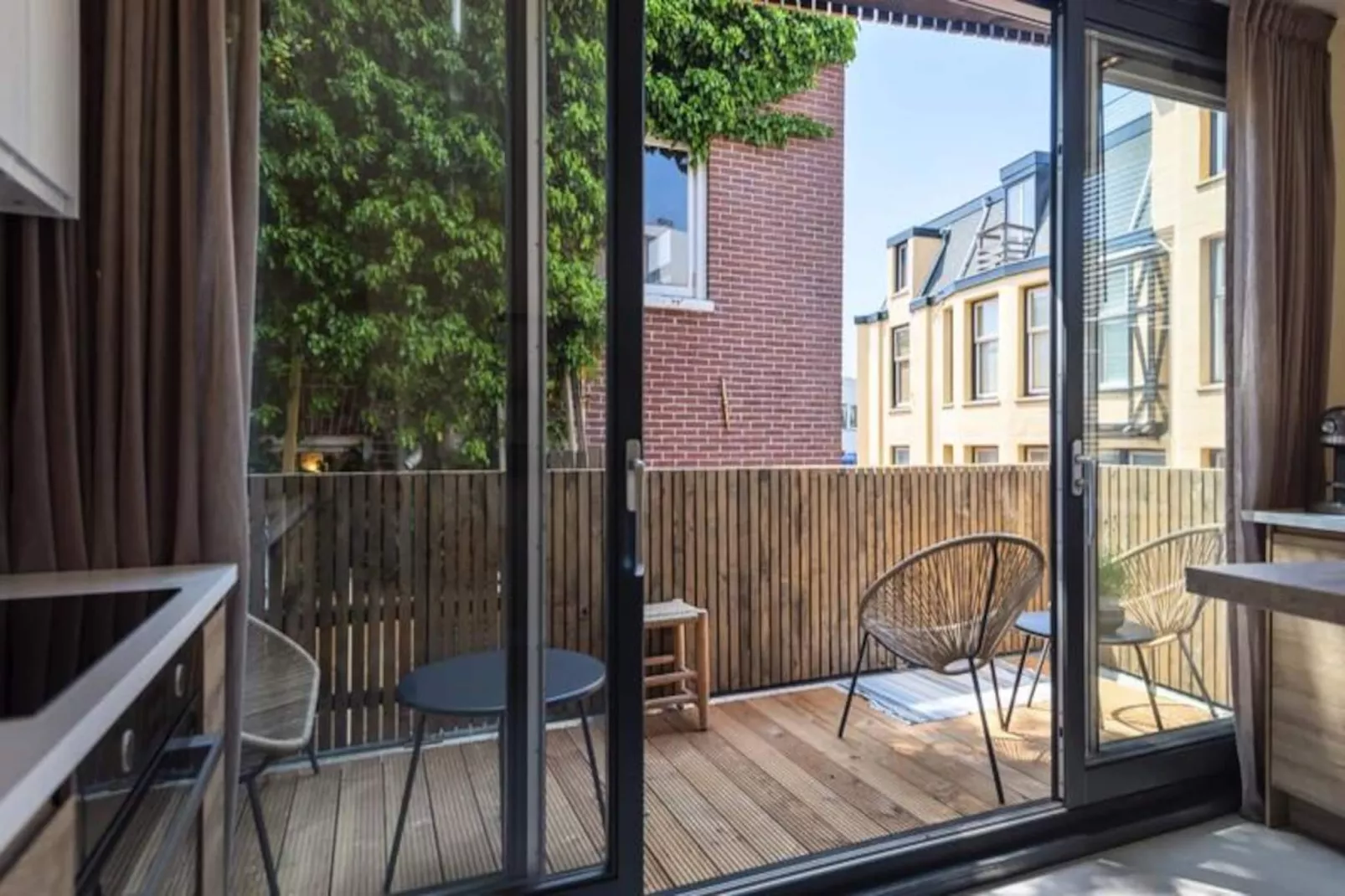 The Modern Burrow-Nicht zugeordnet