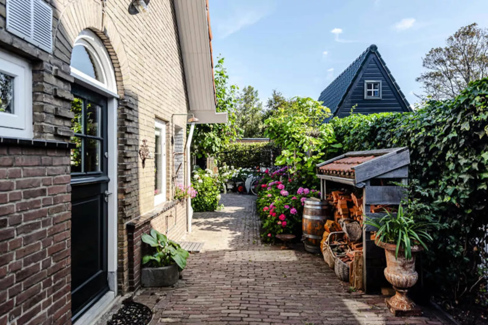 Bed And Beach-Non tagué