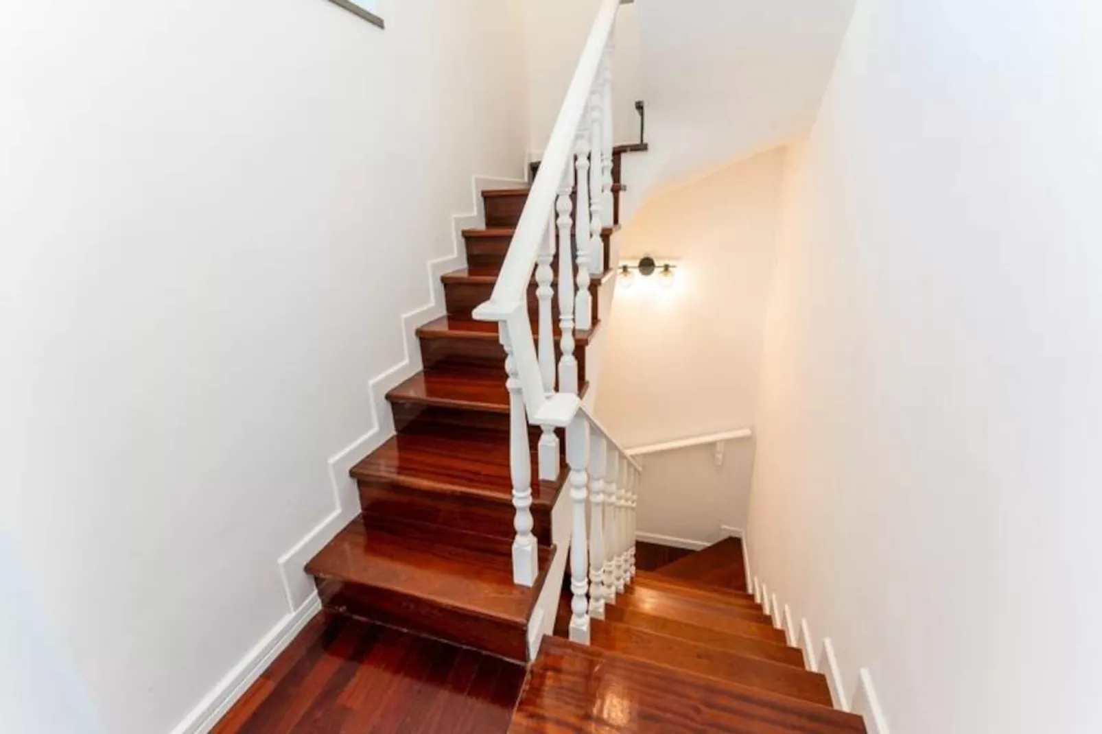 Casa Verde - Traditional Townhouse-Non tagué