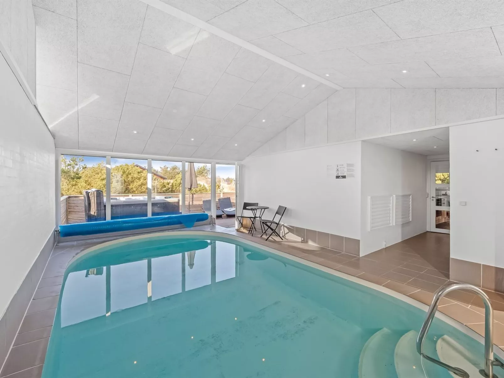 "Bela" -  from the sea-Outside