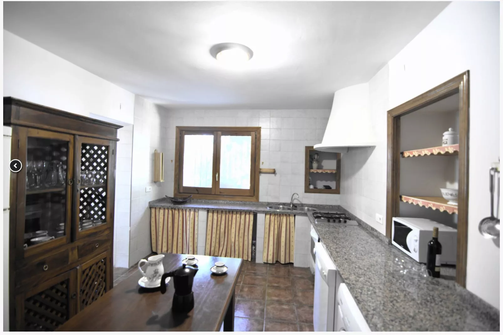 Casa Almendro-Landing