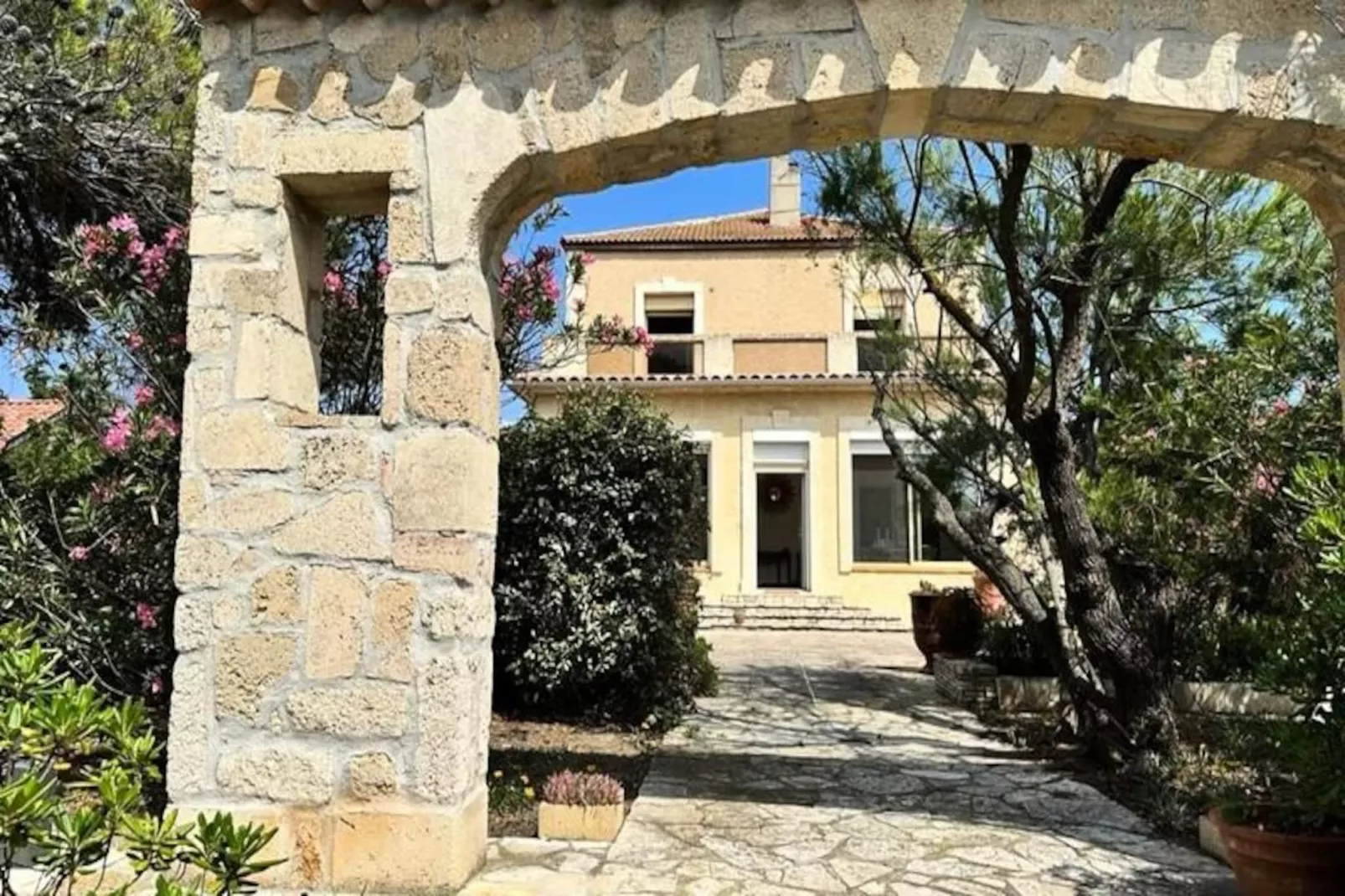 Villa Secret Du Jardin Face &agrave; La Mer-Untagged