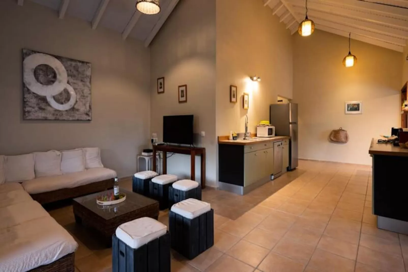 Villa Jacaranda - Untagged