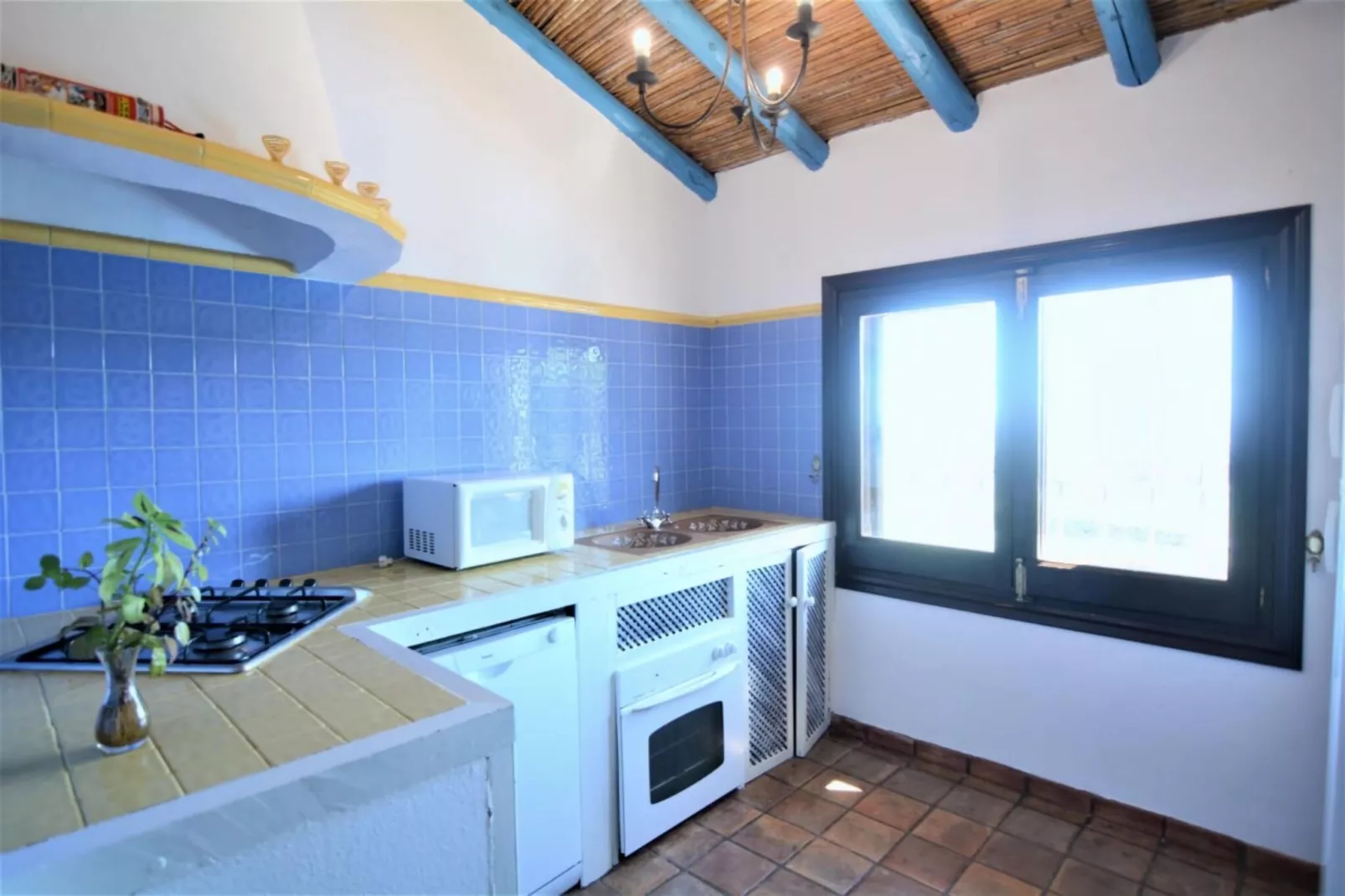 Cortijo Los Olivos-Kitchen
