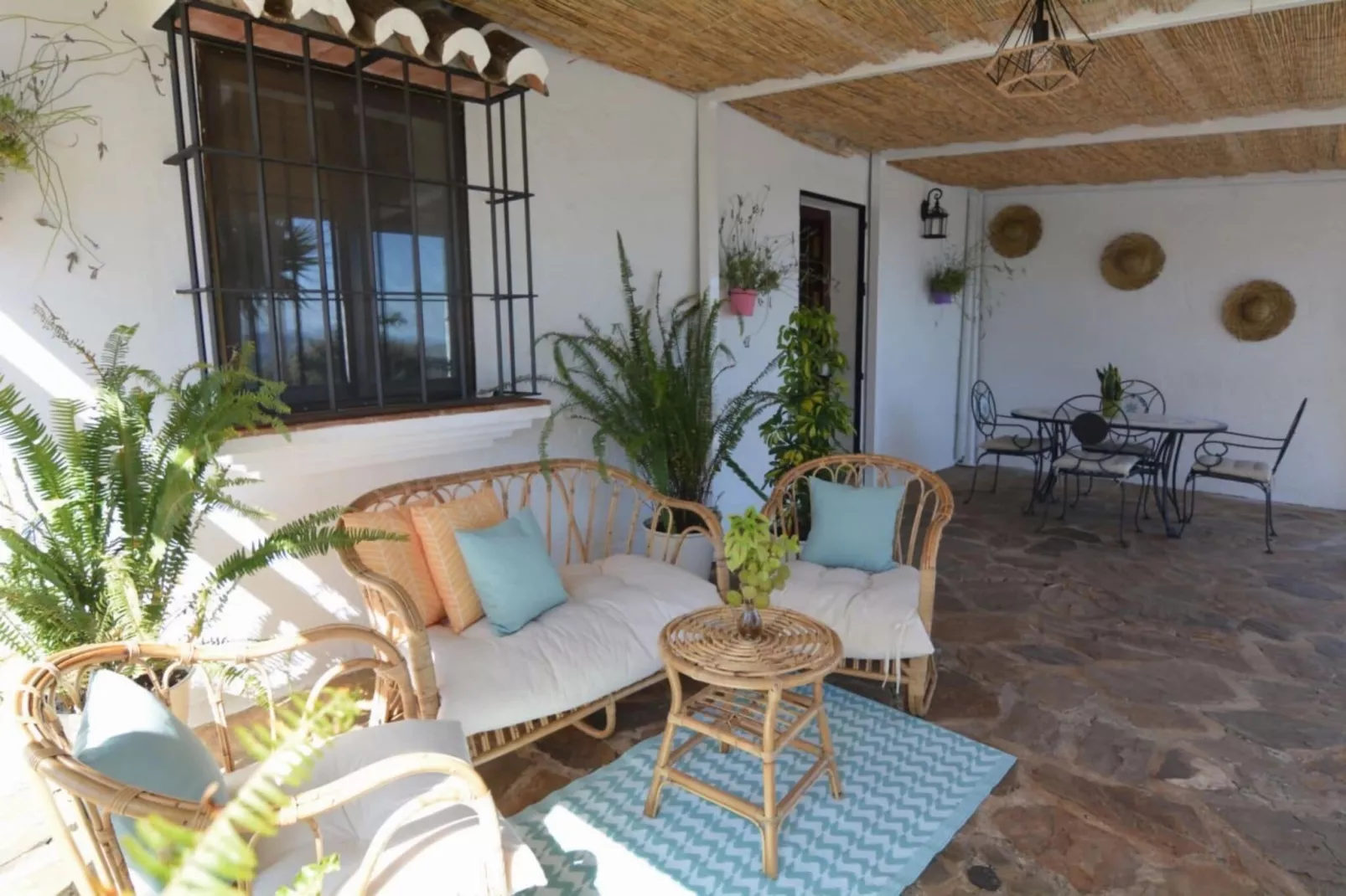 Cortijo Los Olivos-Terrace balcony