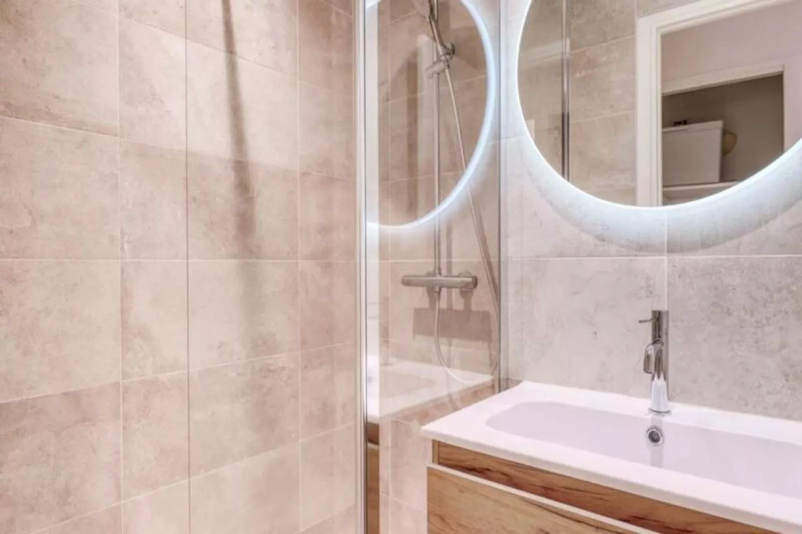 Résidence Magnifique Appartement Front De Mer - 6 Personnes-Untagged