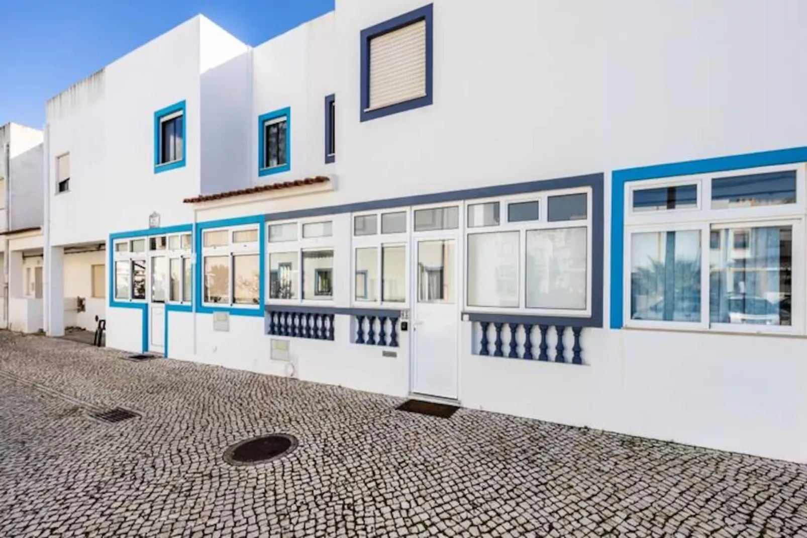 Bay View Townhouse-Non tagué