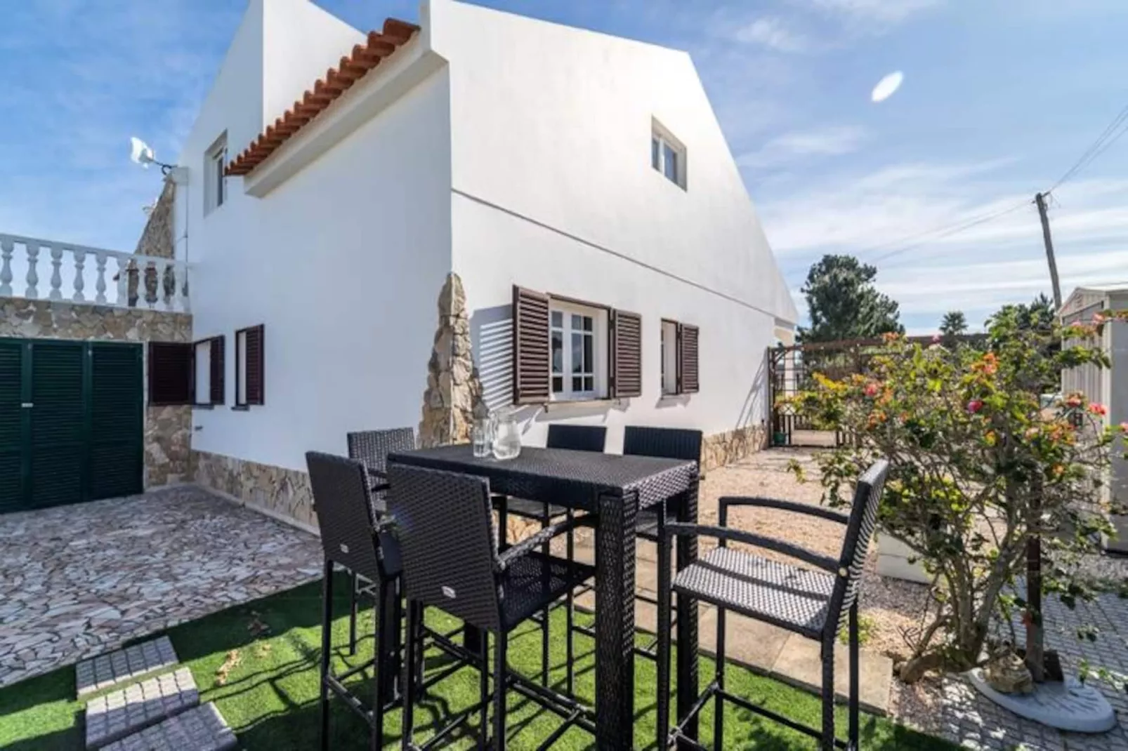 Blue Lee Residence-Untagged