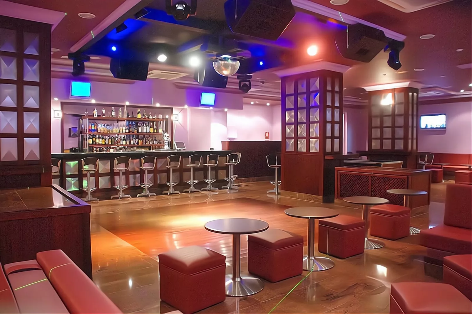 Apto 3dormitorios 8pax-Recreation room