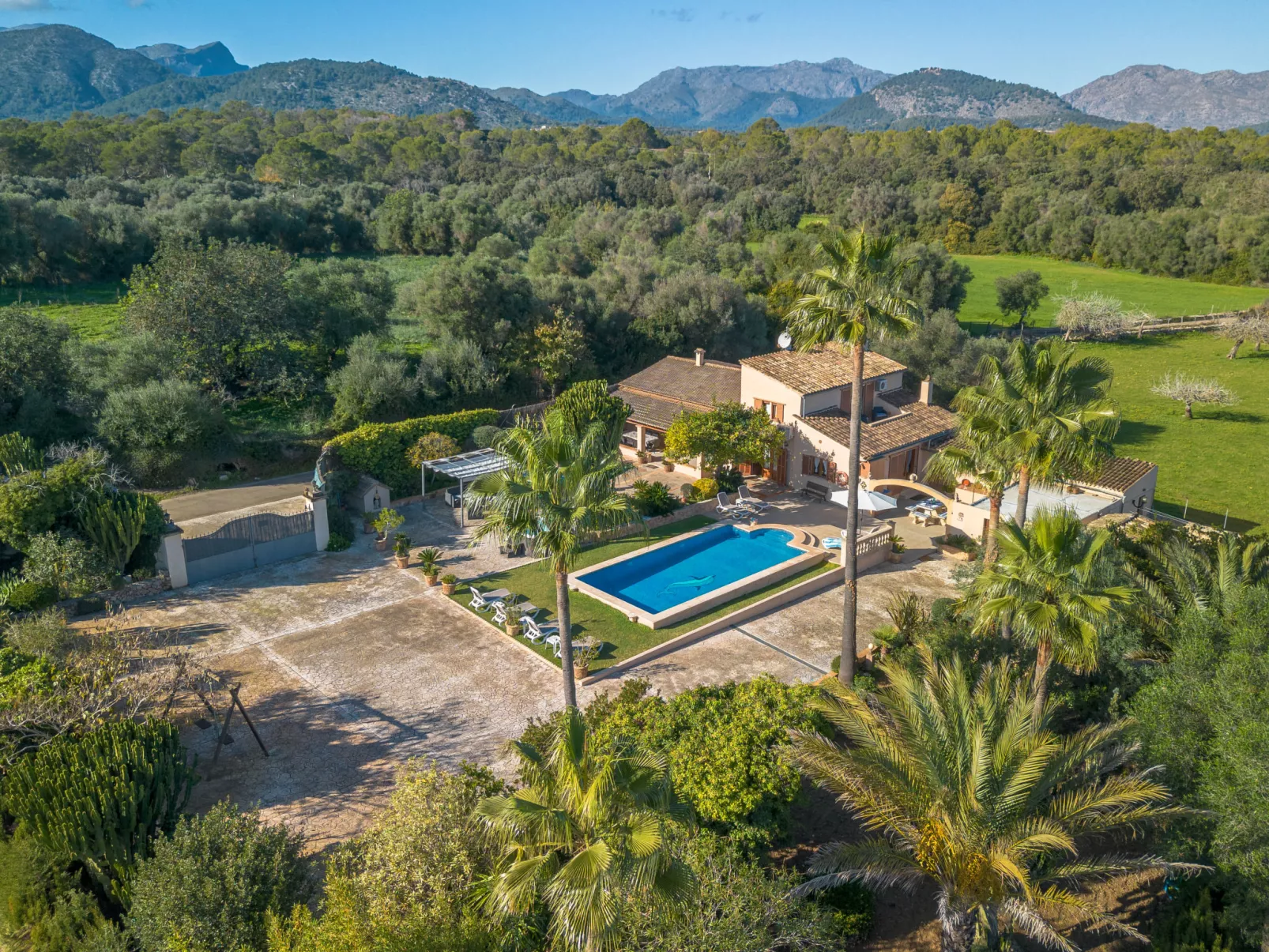 Ca Na Guerrera-Draußen