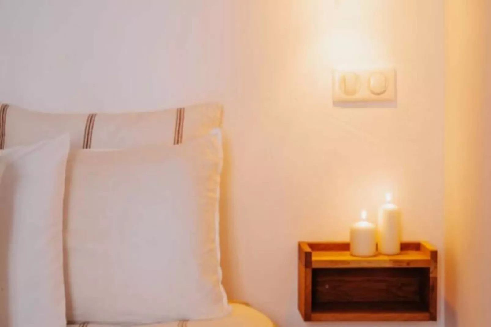 Résidence Charmante Maisonnette Entièrement Rénovée Dans La Vieille Ville D'antibes-Non tagué