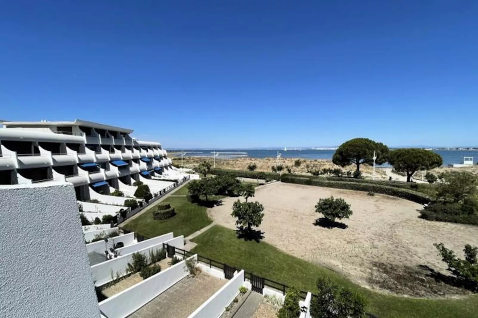 Résidence Le Flamant Appartement 2 Chambres Dernier &eacute;tage Vue Mer-Non tagué