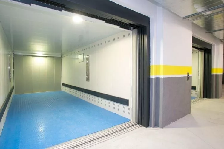 Apartamento con patio-Park facilities