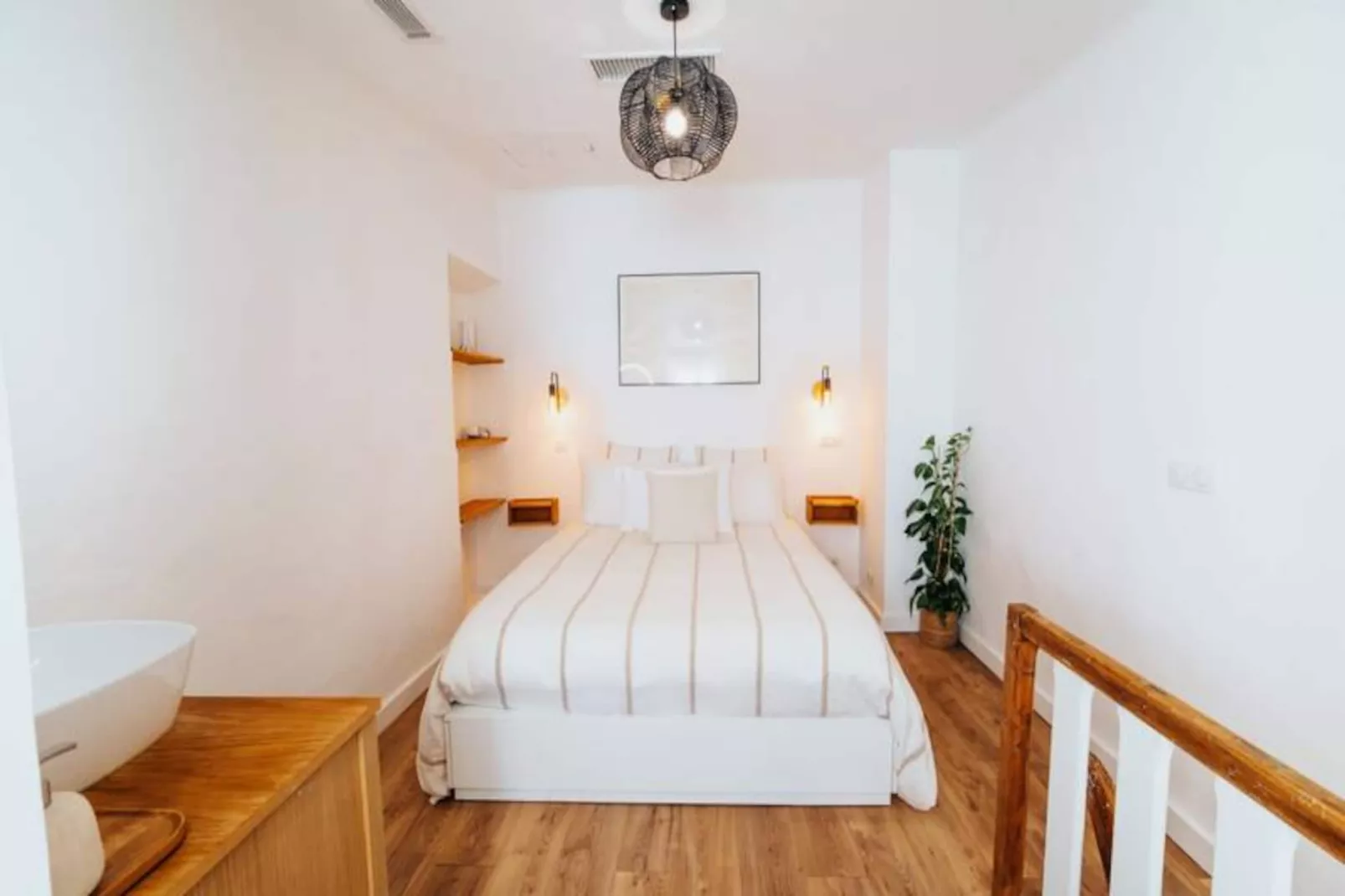 Résidence Charmante Maisonnette Entièrement Rénovée Dans La Vieille Ville D'antibes-Non tagué