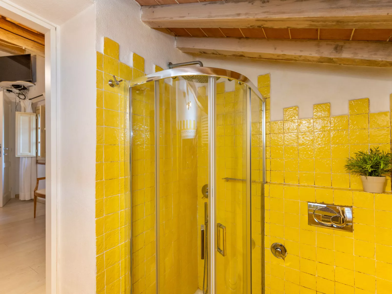 Il sogno del pittore-Drinnen