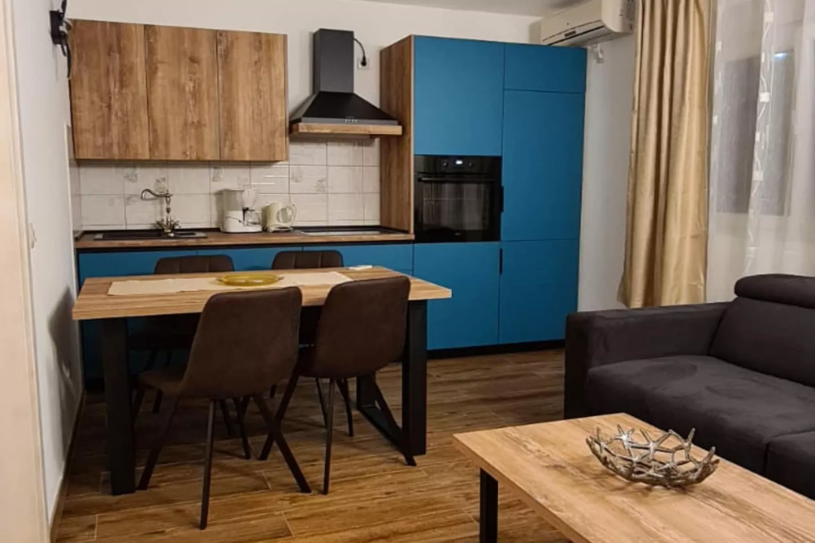 Villa Popovića Dvori -  Six Bedroom Villa with Pool-Non tagué