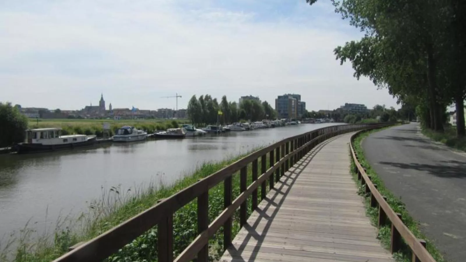 Frontzate-Areas within 5km in summer