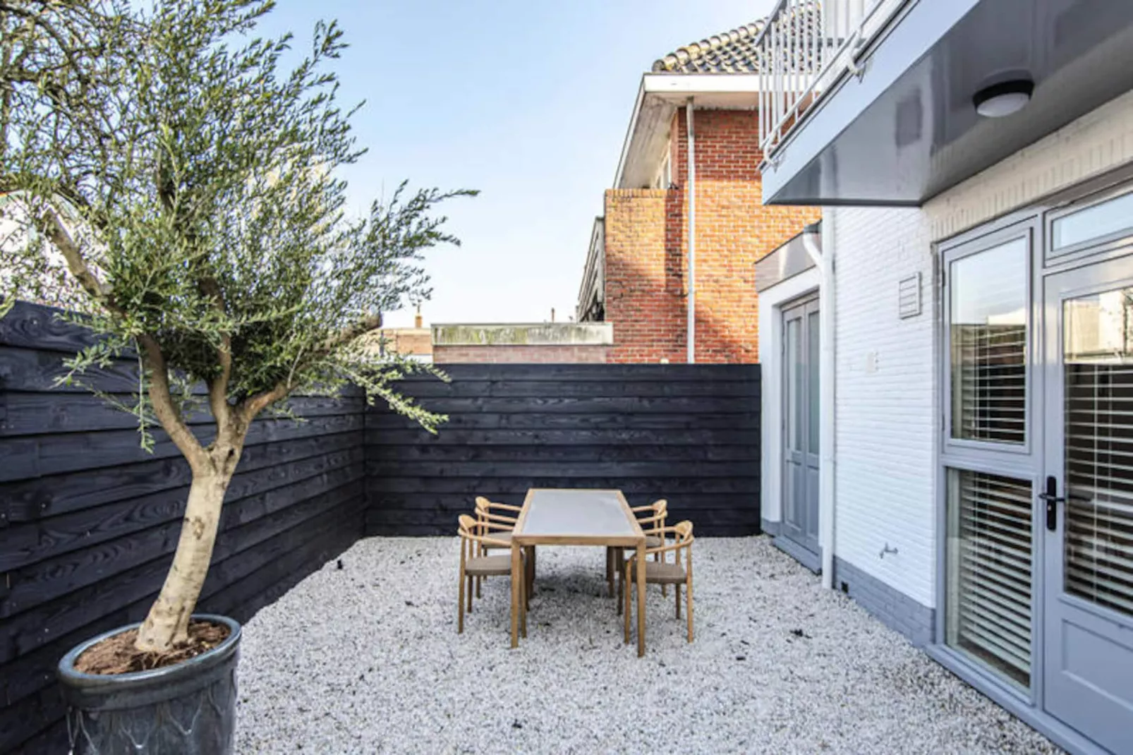 Marley&rsquo;s Beachhouse Apartment-Untagged