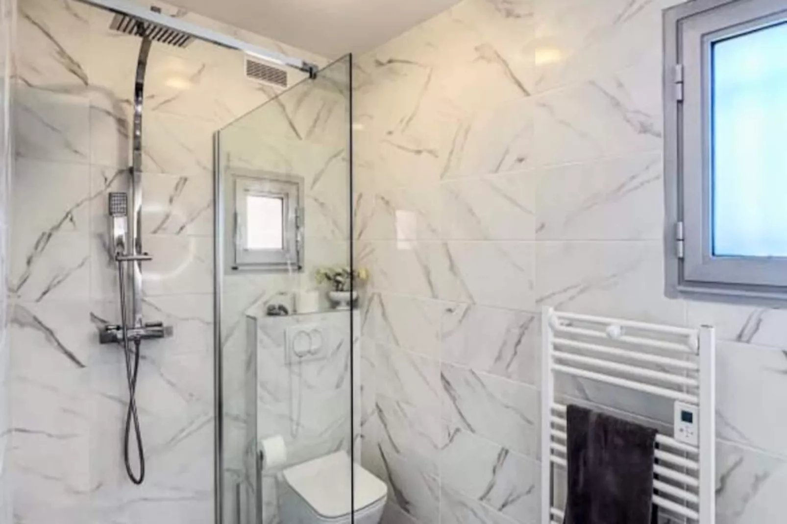 Sublime Villa Azur&eacute;enne 8 Pers, Piscine Et Vue Mer-Untagged