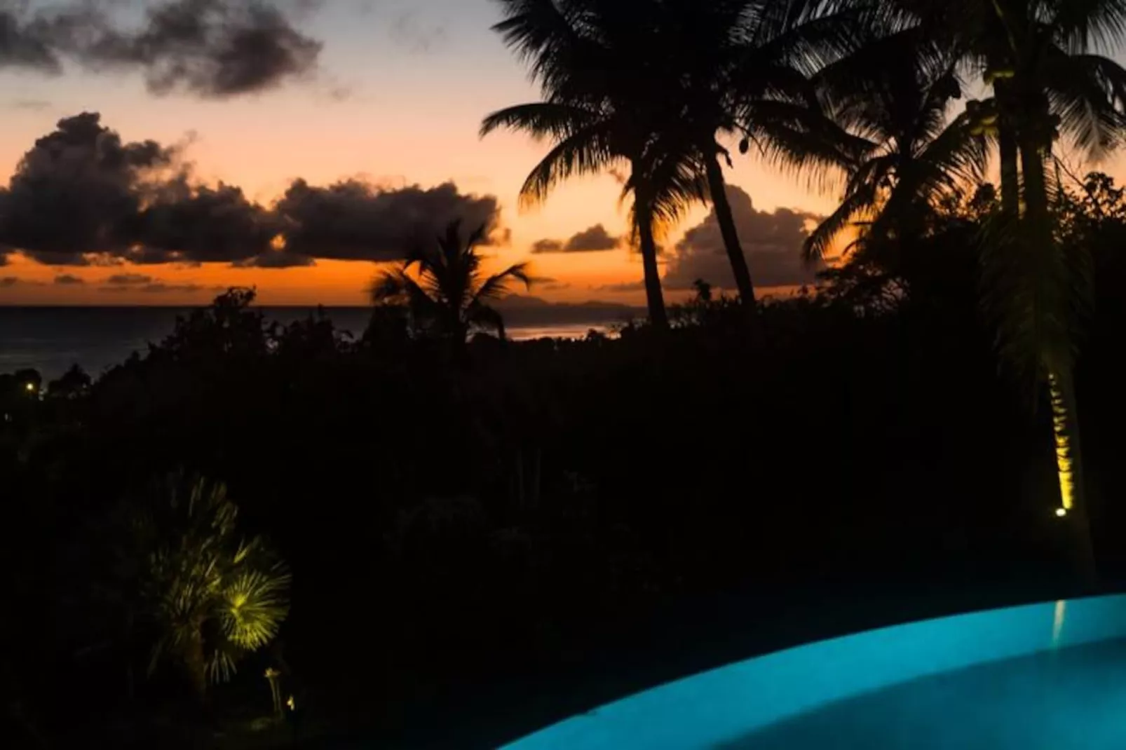 Villa Calico - Untagged