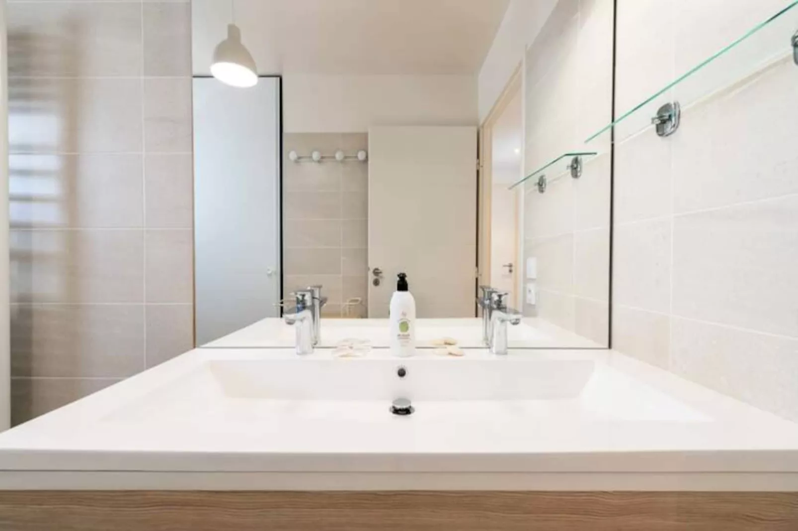 Résidence 4p Rooftop Avec Jacuzzi & Parking, Cannes-Nicht zugeordnet