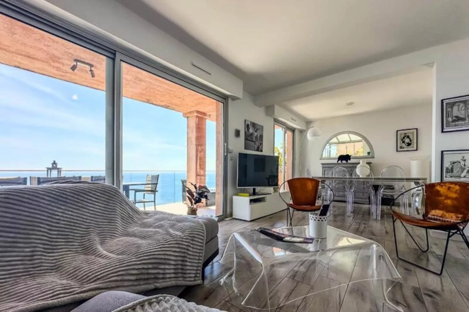 Sublime Villa Azur&eacute;enne 8 Pers, Piscine Et Vue Mer-Untagged