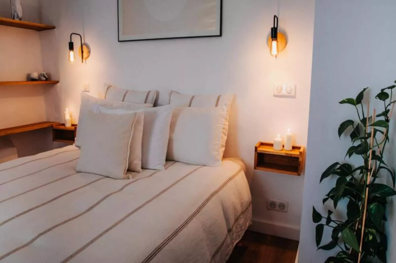 Résidence Charmante Maisonnette Entièrement Rénovée Dans La Vieille Ville D'antibes-Non tagué