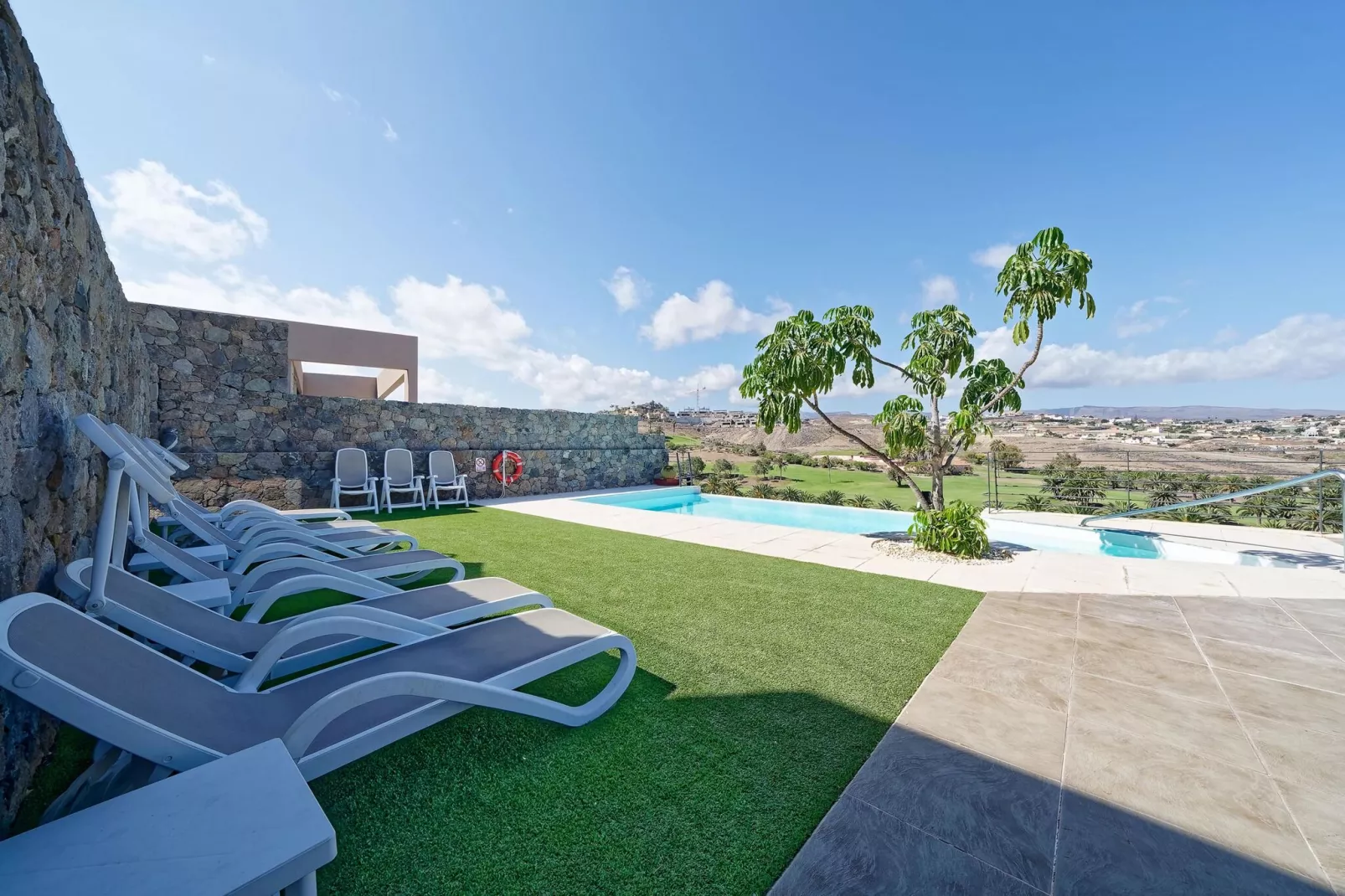 Piedra Amarilla 8 pax-Vue d'été