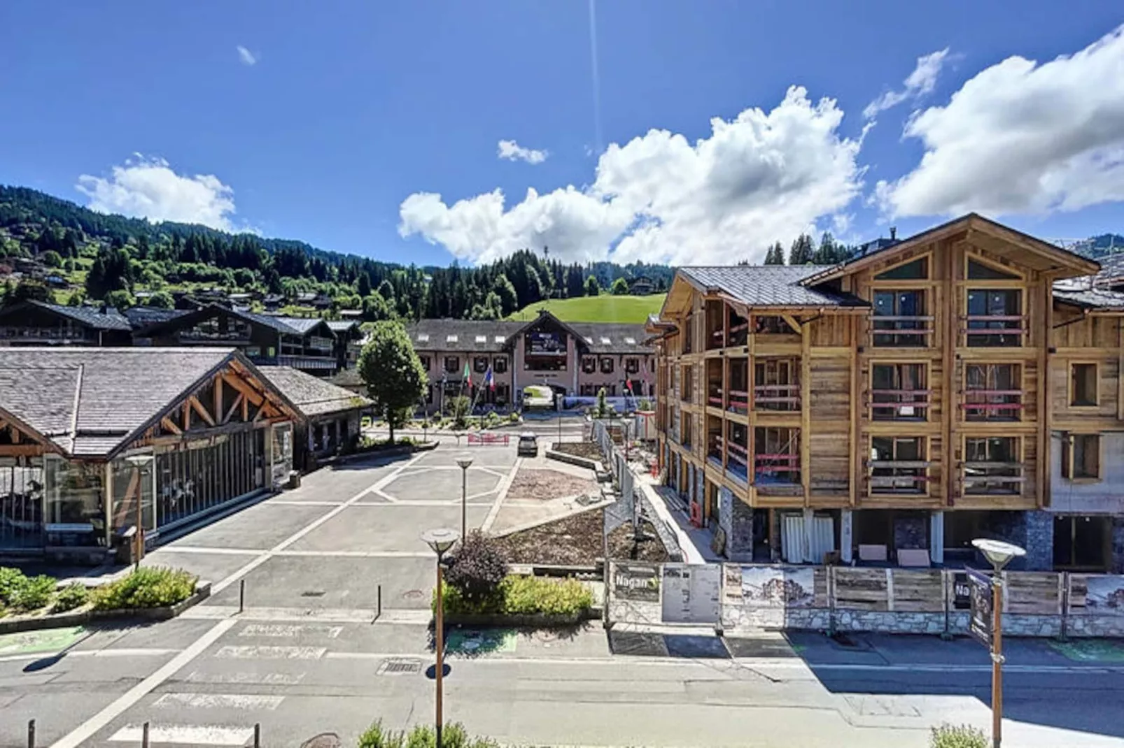 Appartements à Les Gets-Untagged