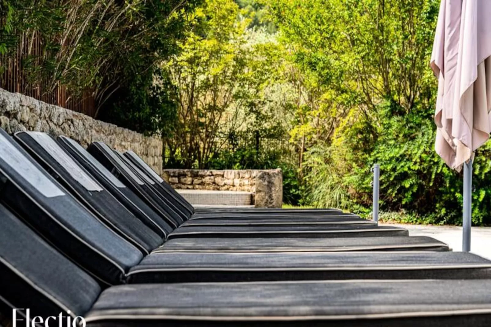 Loggia 8 Laurier | R&eacute;sidence Les Petitons-Non tagué