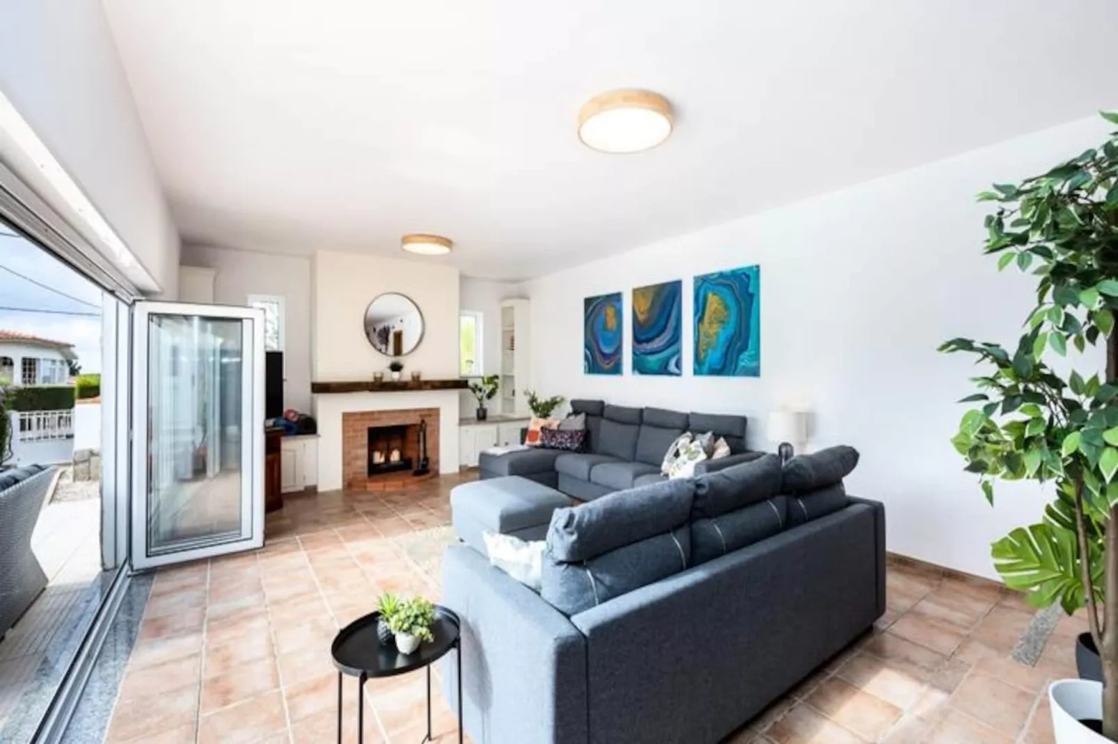 Casa Dos Sonhadores-Untagged