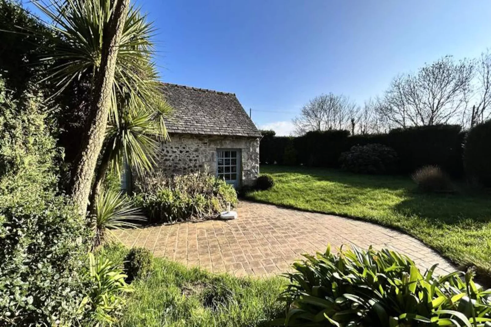 Résidence 1200-st Alban-Non tagué