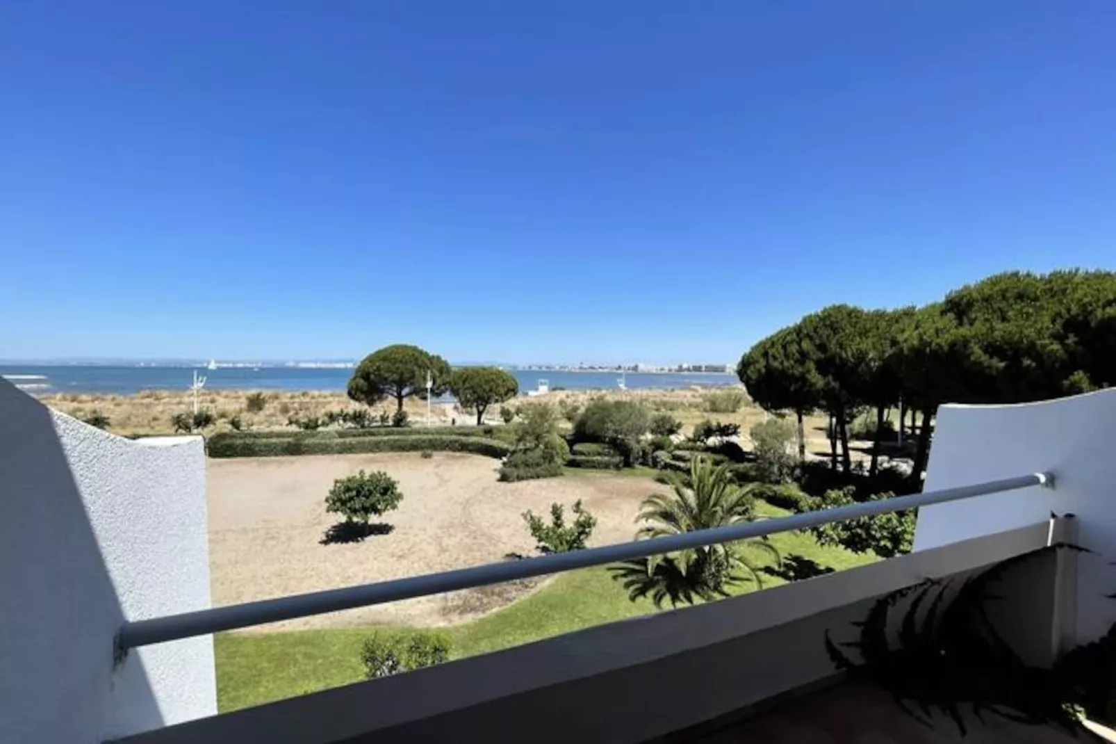 Résidence Le Flamant Appartement 2 Chambres Dernier &eacute;tage Vue Mer-Non tagué