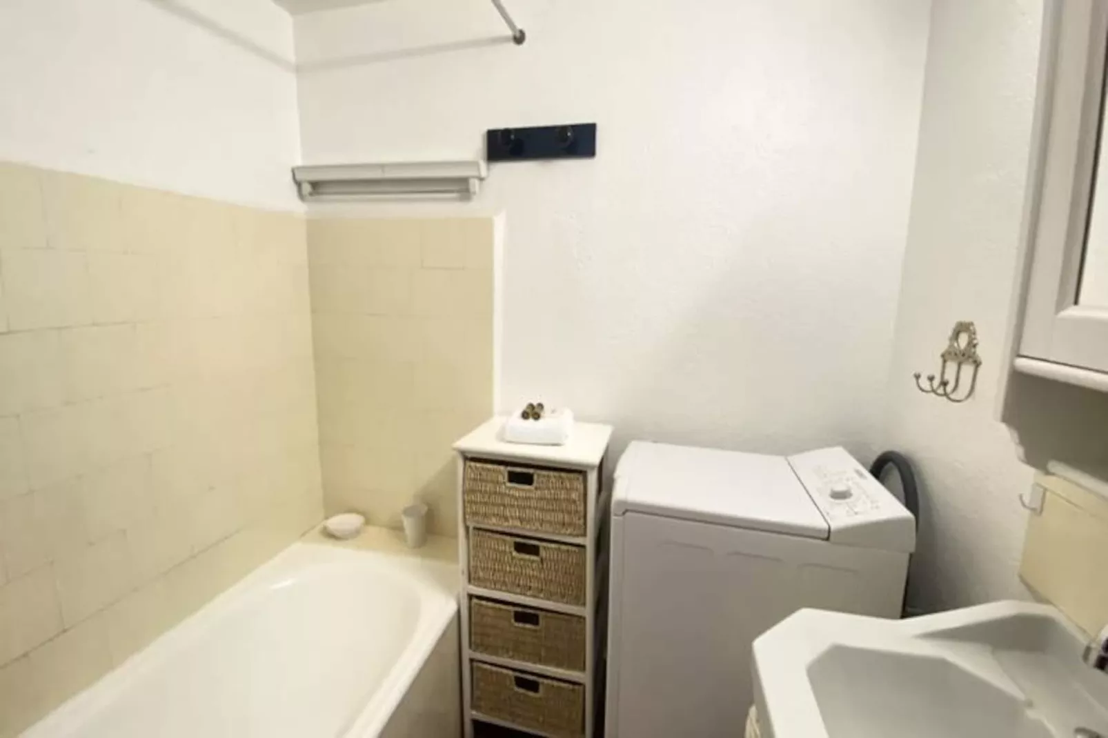 06cn : Appartement 8-10 Personnes Avec Terrasse-Untagged