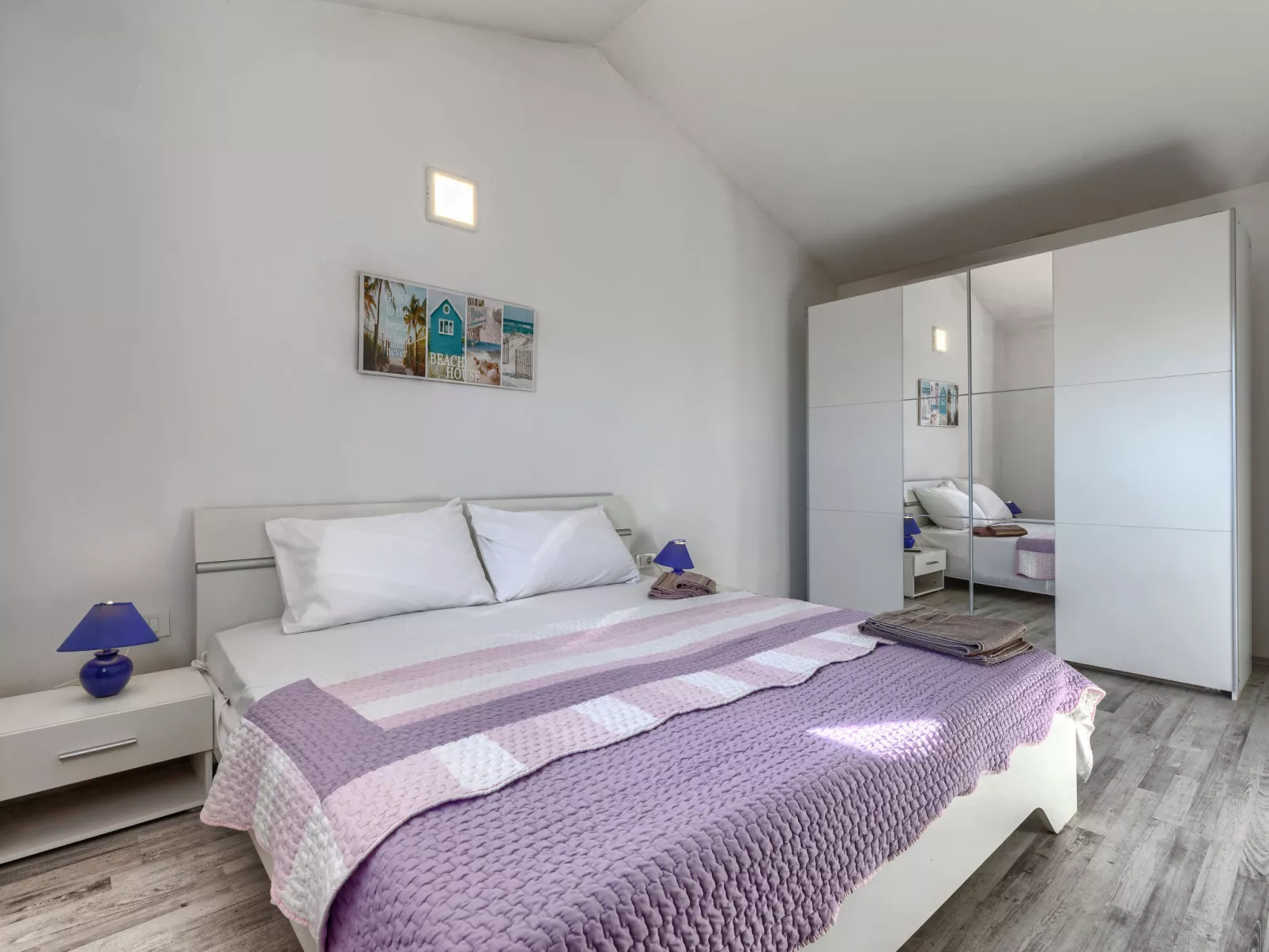 Istria Queen-Drinnen