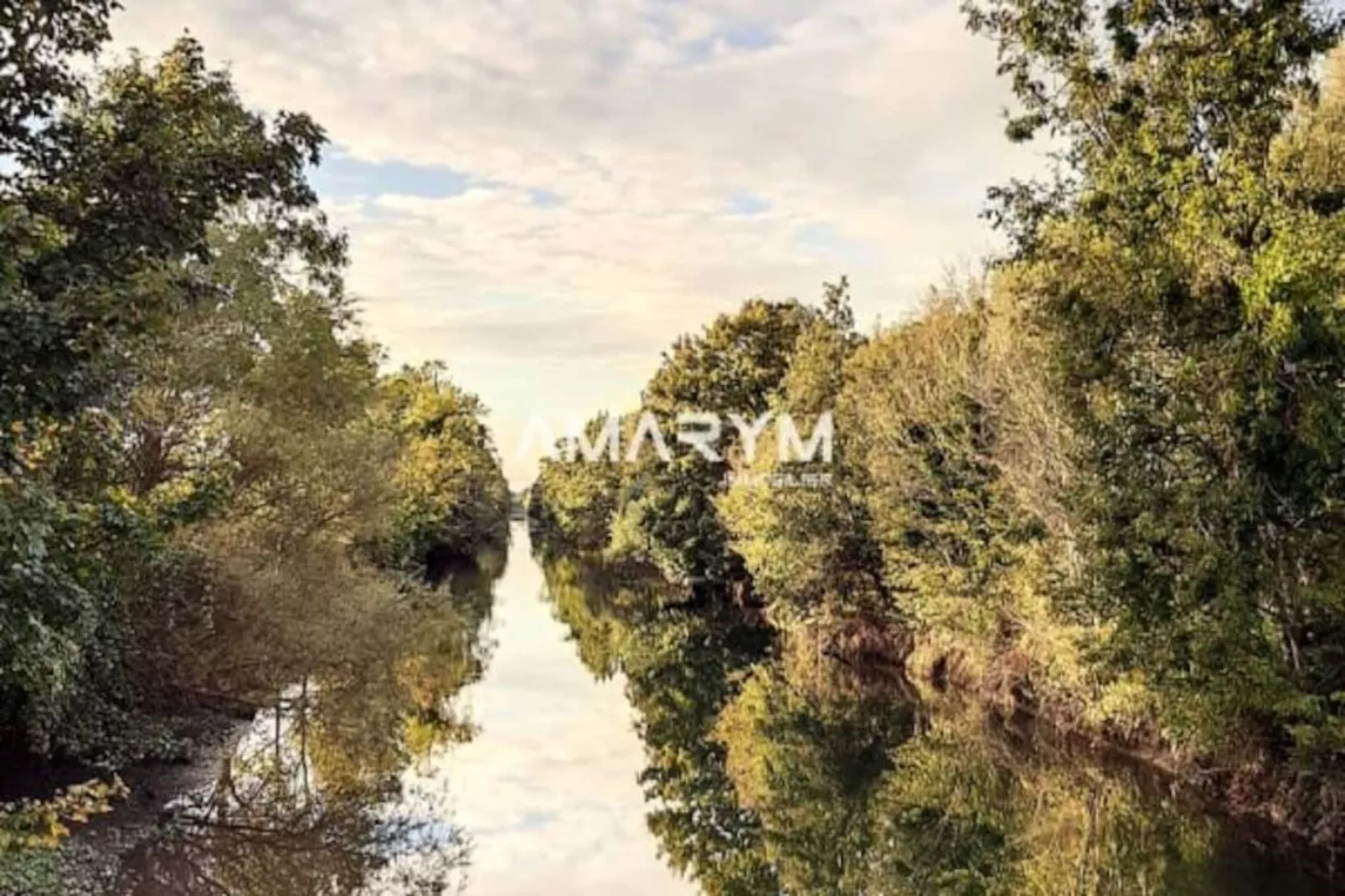 Résidence As 50 - Les Bateaux Au Bord De L'eau-Non tagué