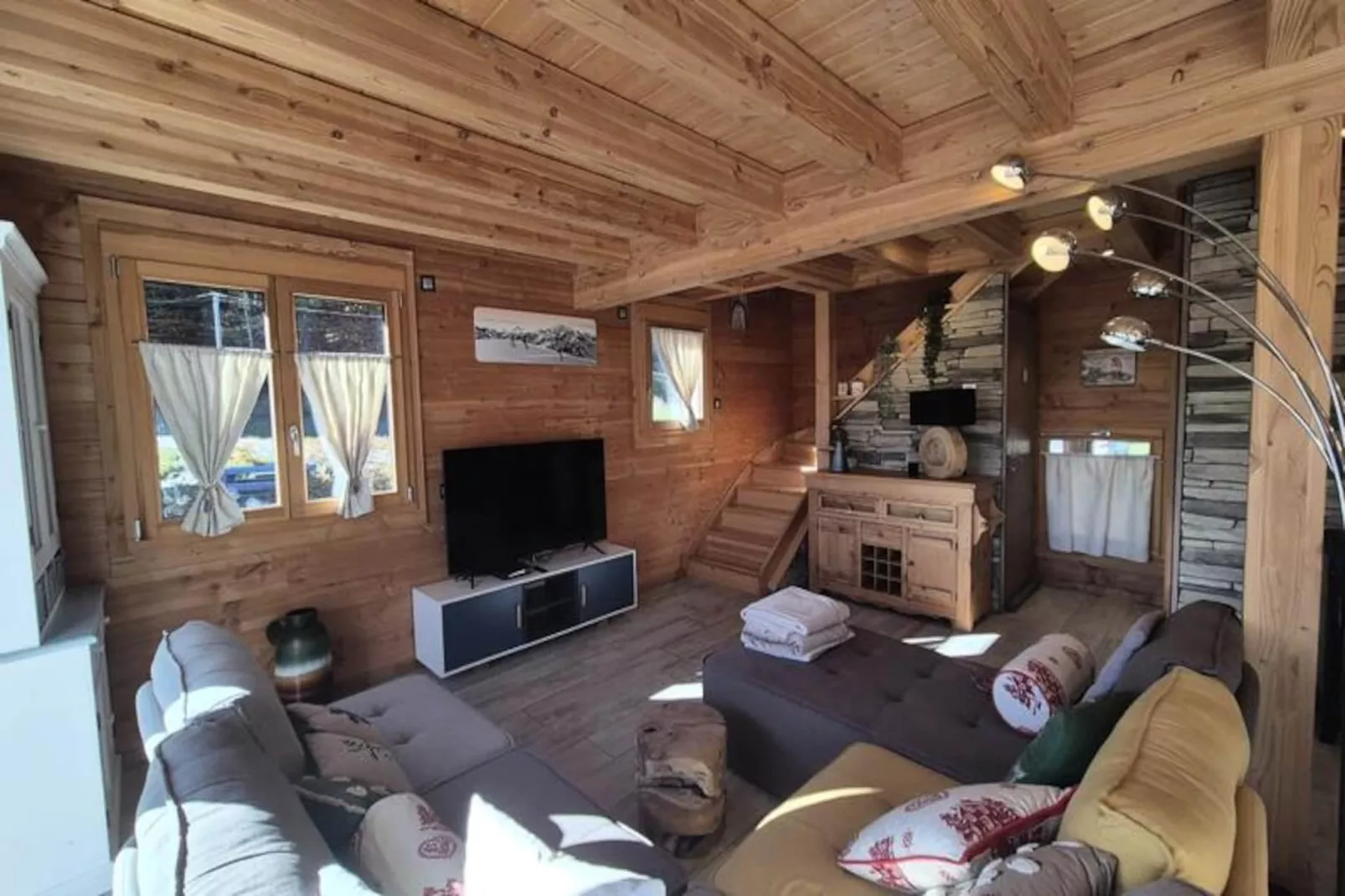 **chalet D'exception &agrave; Louer &agrave; La F&eacute;claz &ndash; 4 Chambres, 10 Couchages-Non tagué