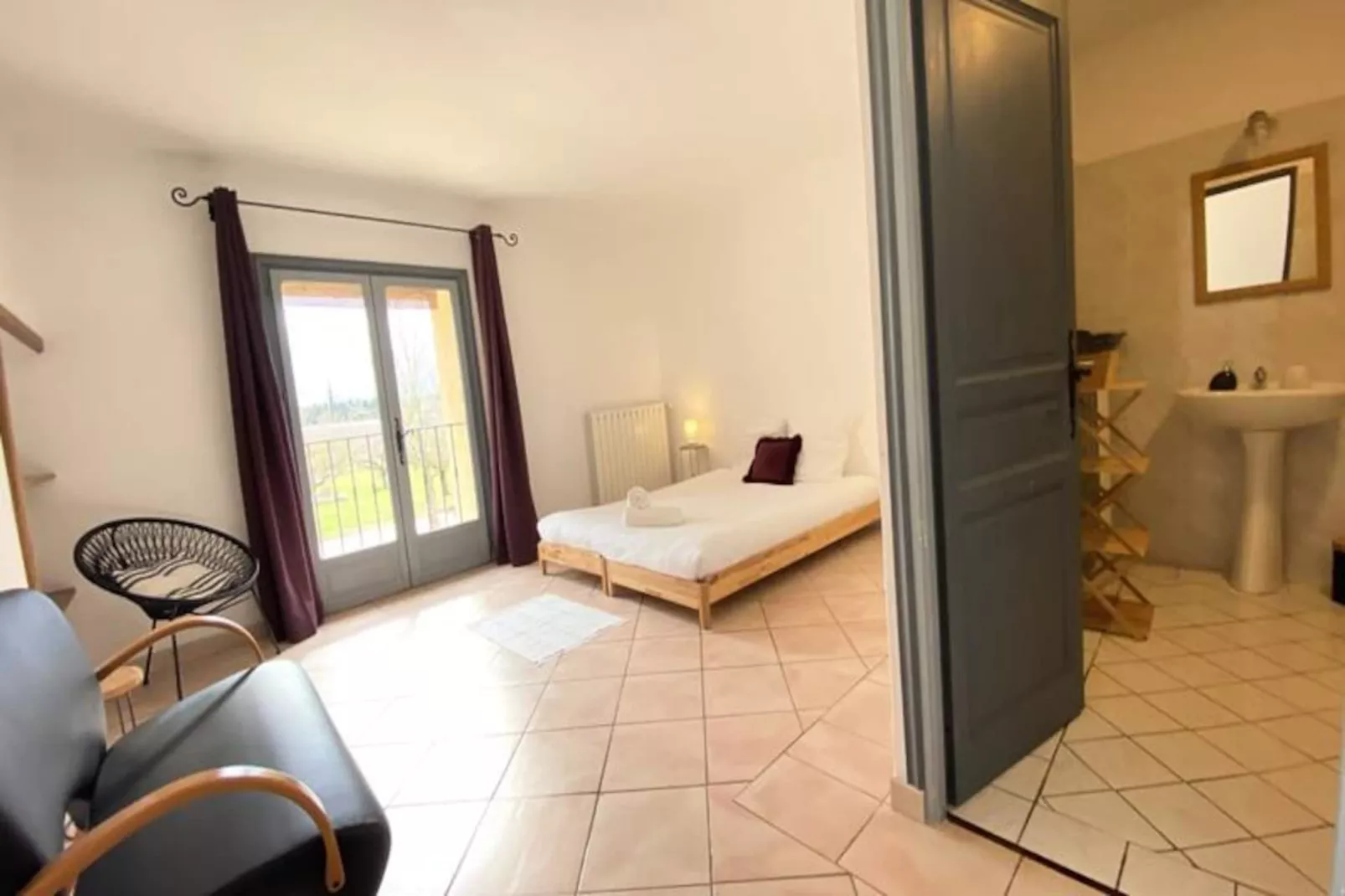 84b7 - Logement Dans Mas De Charme Du Xviii&egrave;me Si&egrave;cle-Nicht zugeordnet